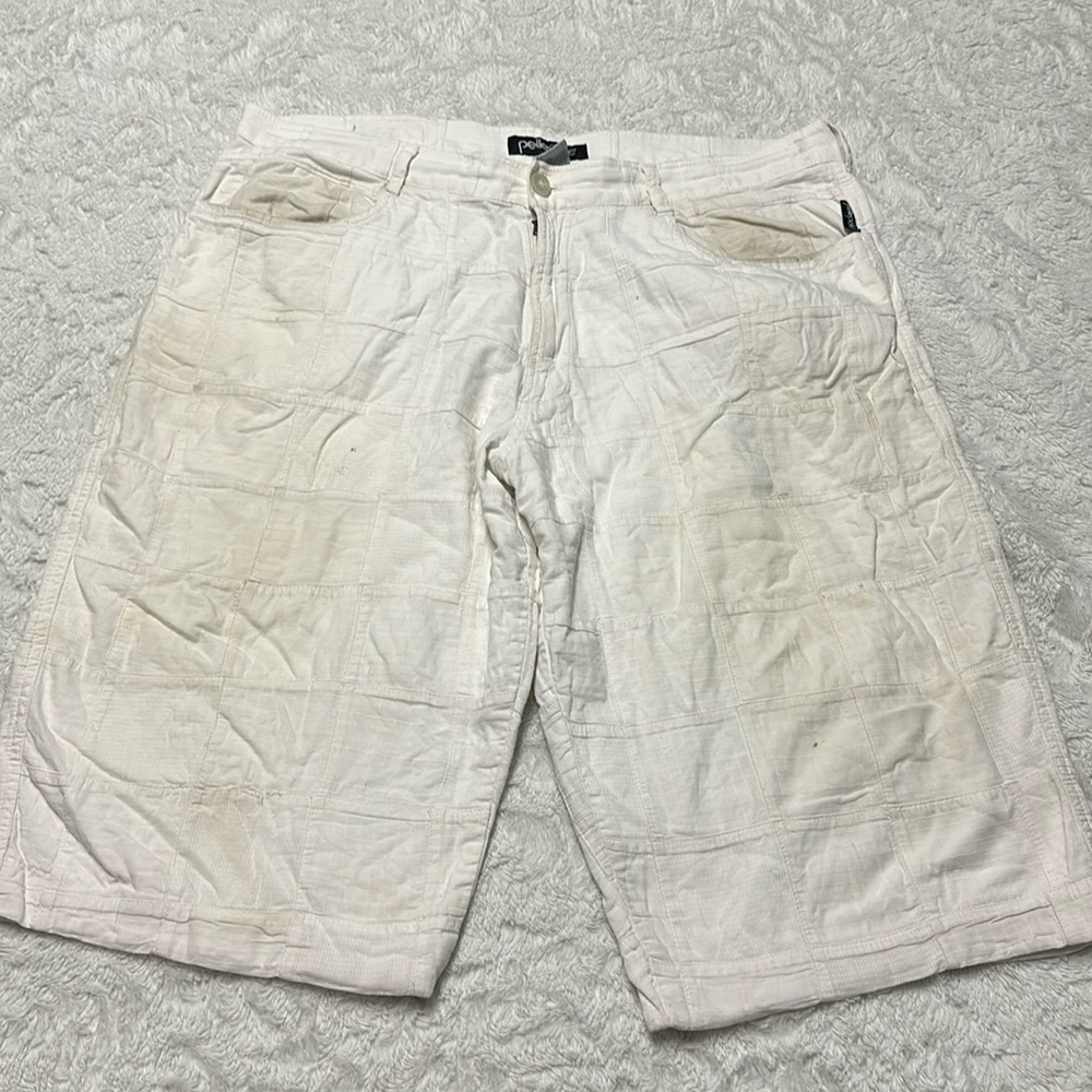 Men’s- Vintage Pelle Pelle Shorts size 40